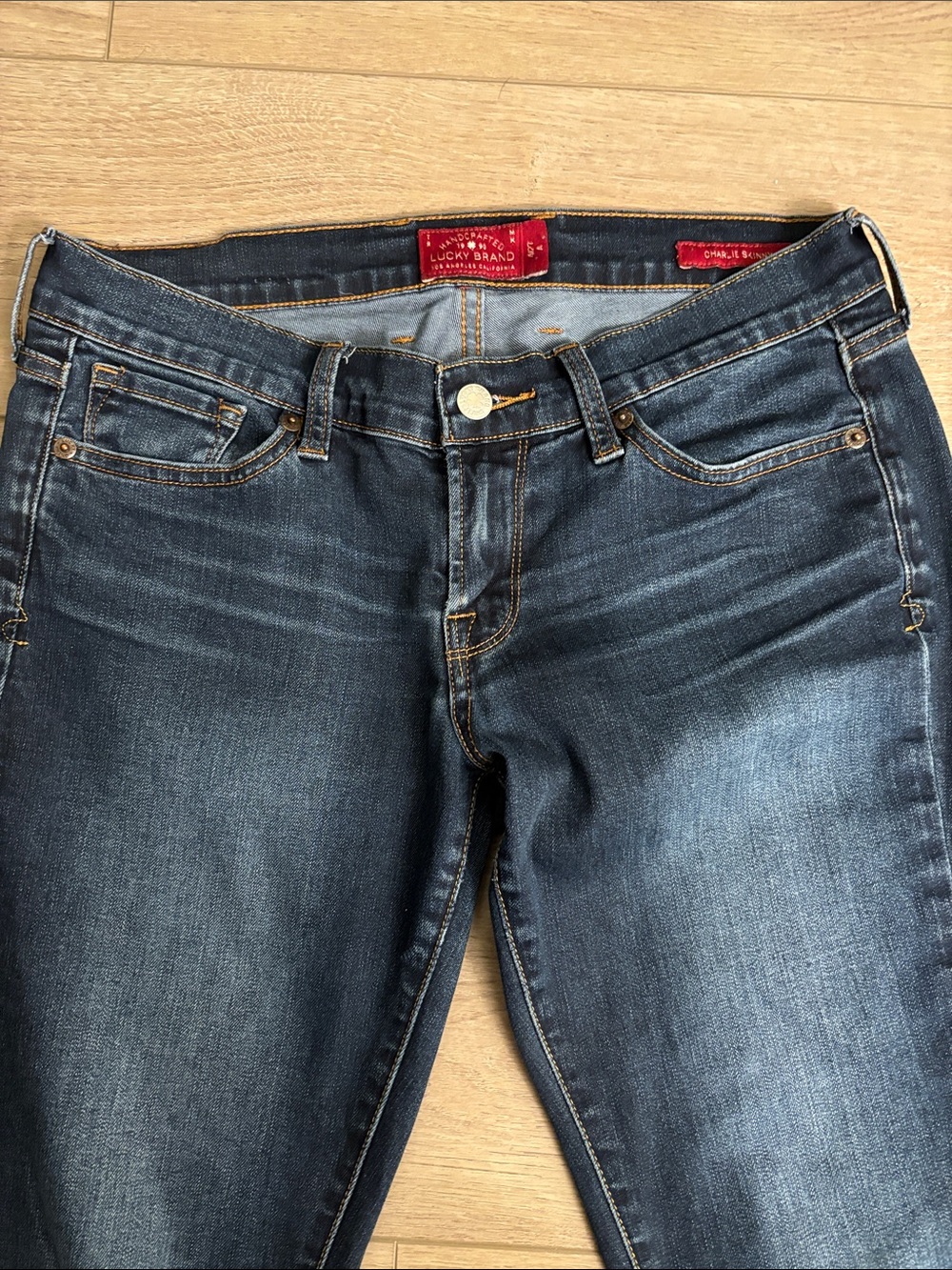 Women’s Lucky Brand Charlie Skinny Jeans Size 27/US size 4